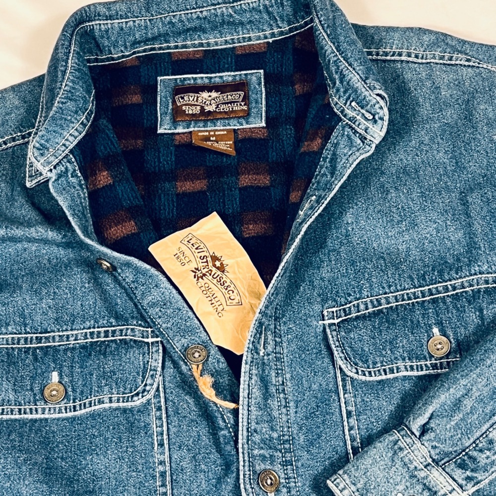 Levis Denim Shirt Jacket Mens Medium Blue Fleece Lined Plaid Insulated Shacket